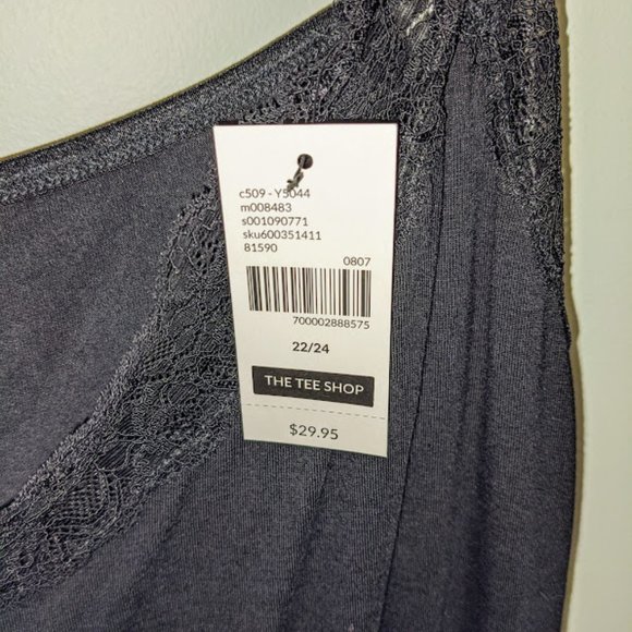 Plus Size 22/24 Black Lace Cami from Lane Bryant - Picture 6 of 7